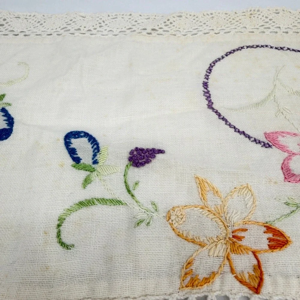 Vintage Hand Embroidered Small Table Runner Dresser Scarf Floral Lace **READ